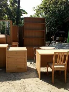 รับซื้อเฟอร์นิเจอร์มือสอง เพชรเกษม